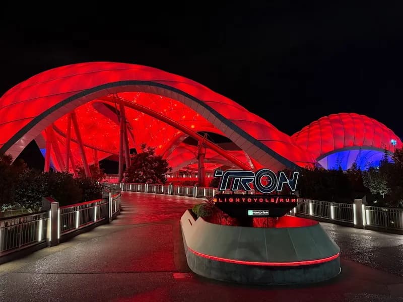 TRON Lightcycle / Run