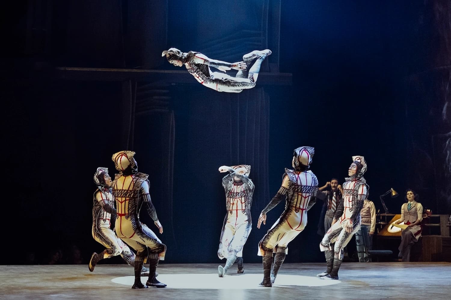 Drawn to Life por Cirque du Soleil & Disney