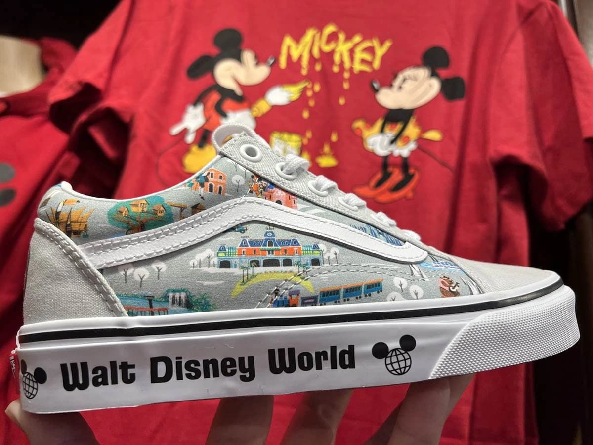 Tienda Insignia de Vans (Novedad 2026)